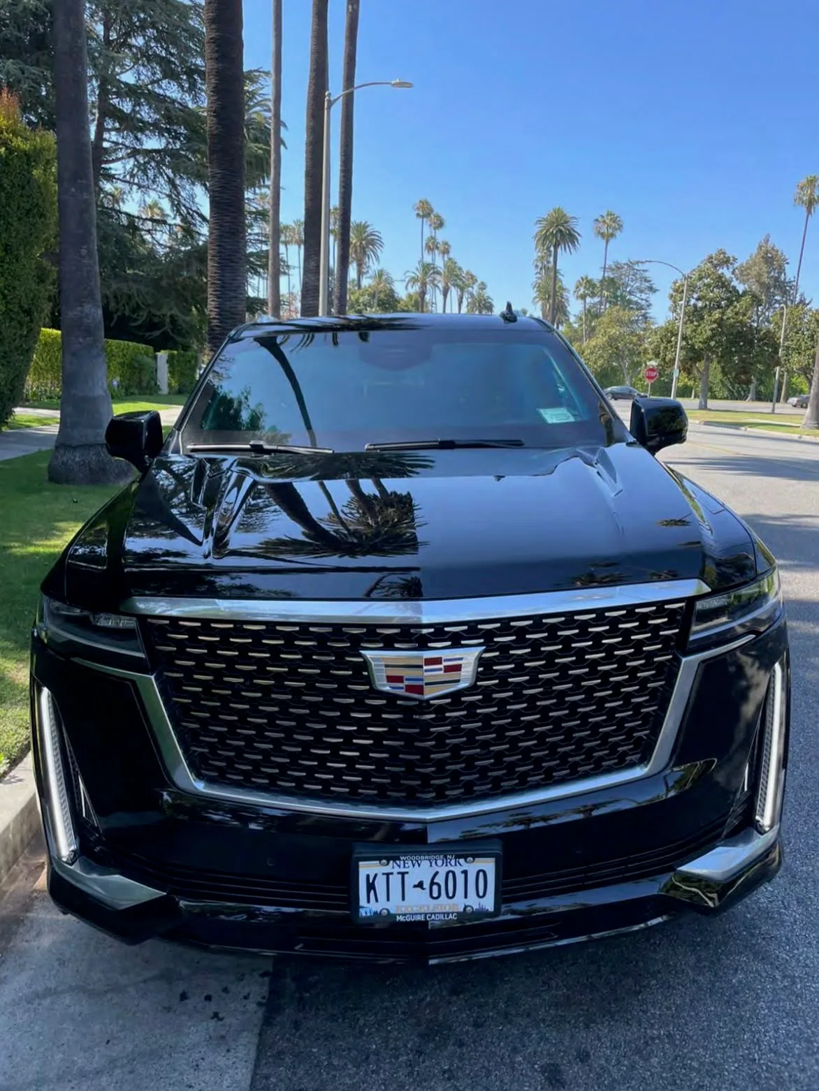 Executive Mid-Size SUV — Cadillac XT5 / Lincoln Nautilus or similar for hire in New York